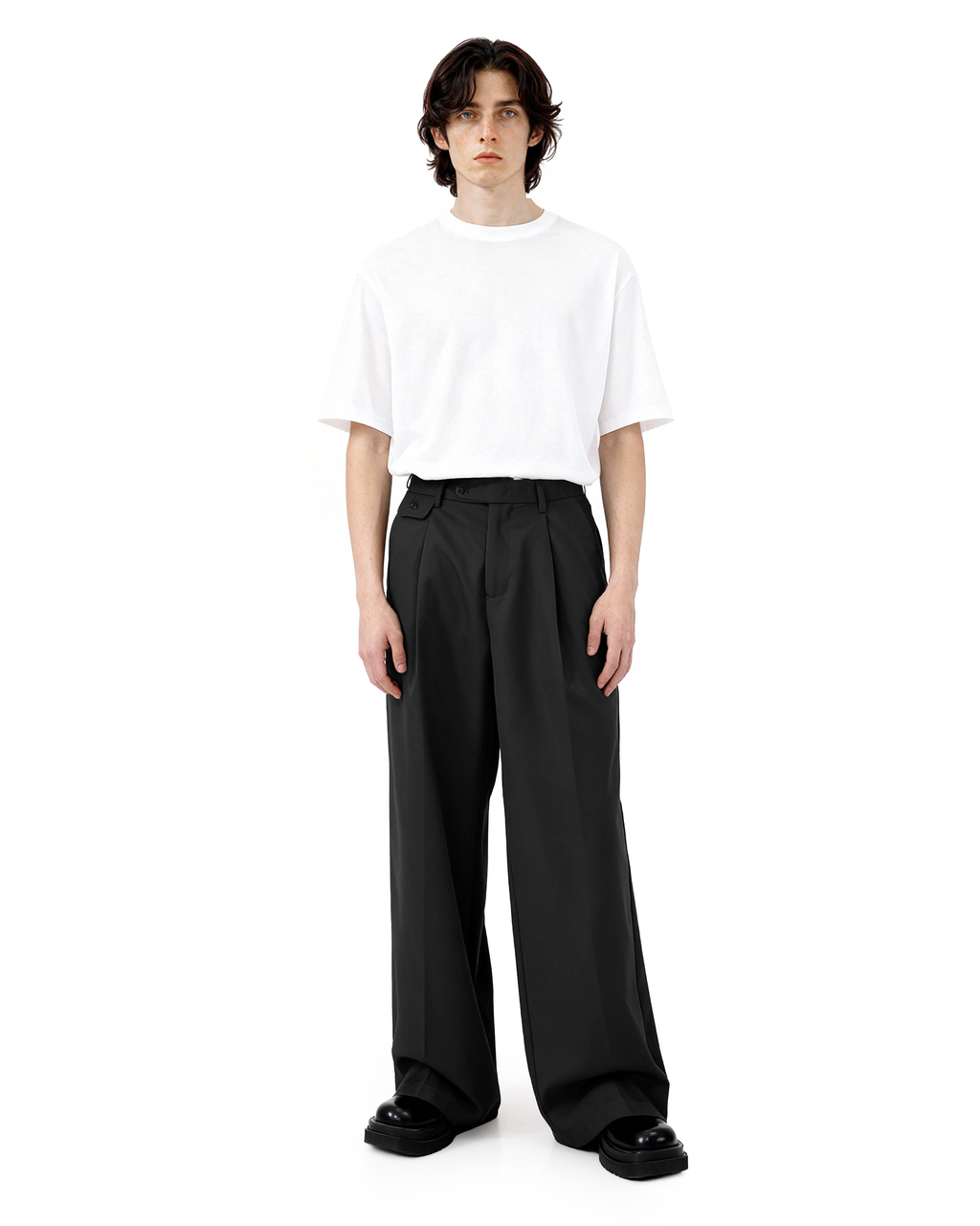 Pleated Wide Leg Low-Waisted Trousers
