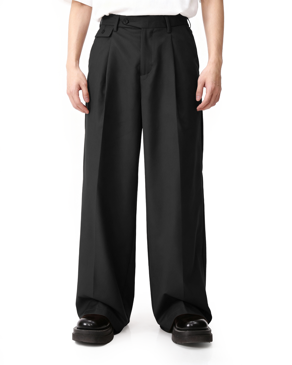 Pleated Wide Leg Low-Waisted Trousers