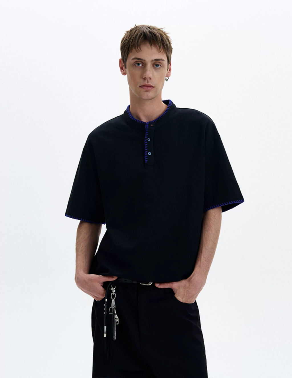 Contrast Stitch Trim Henley Neck Short Sleeve Top