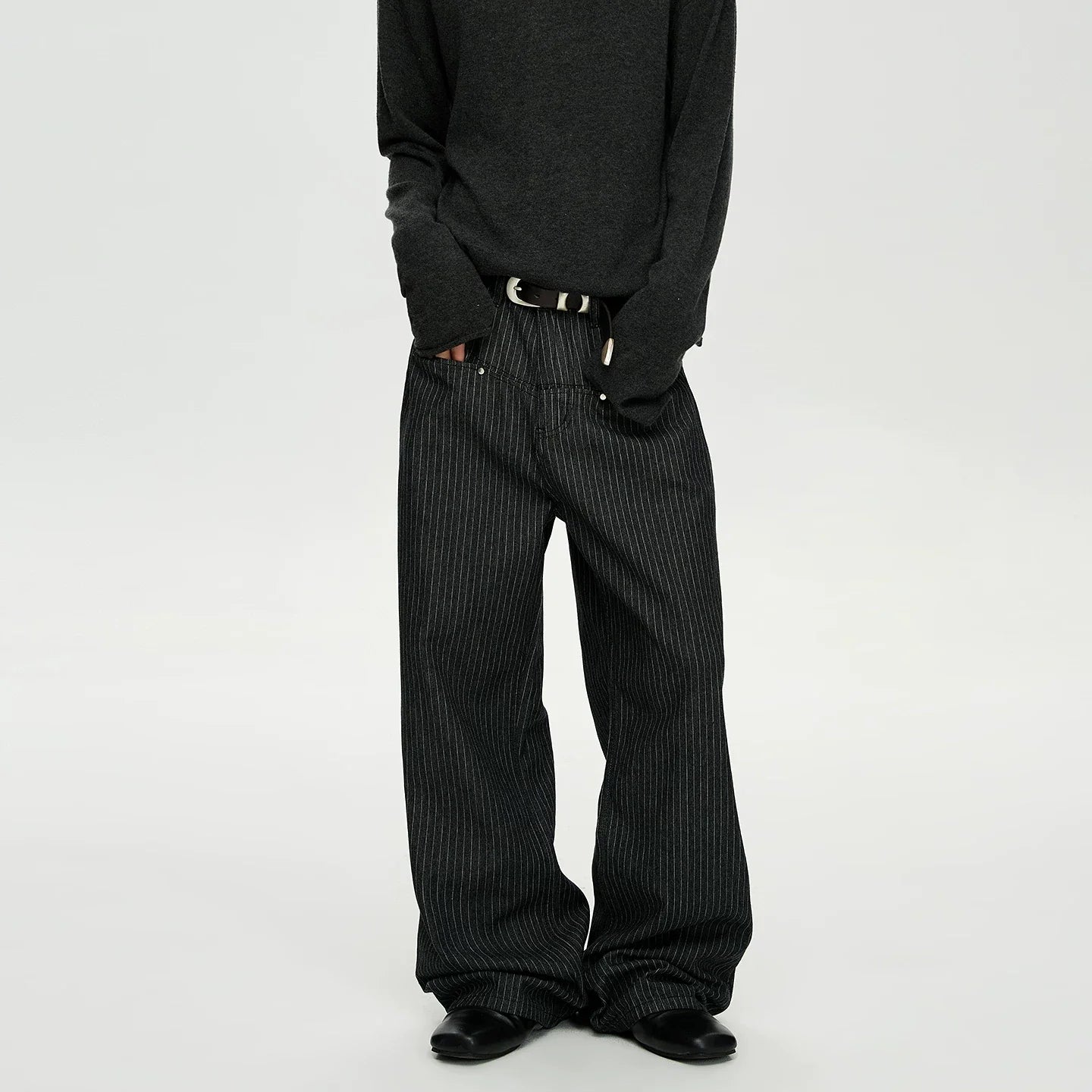 Rivet-Detail Pinstripe Wide Leg Pleated Trousers