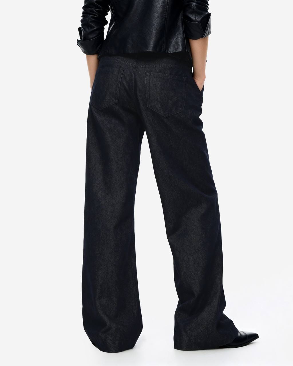 Wide Leg Low-Waisted Dark Wash Retro Jeans