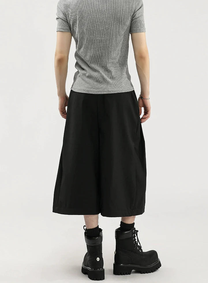 Wide Leg Pleated Bermuda Shorts with Belt Loops