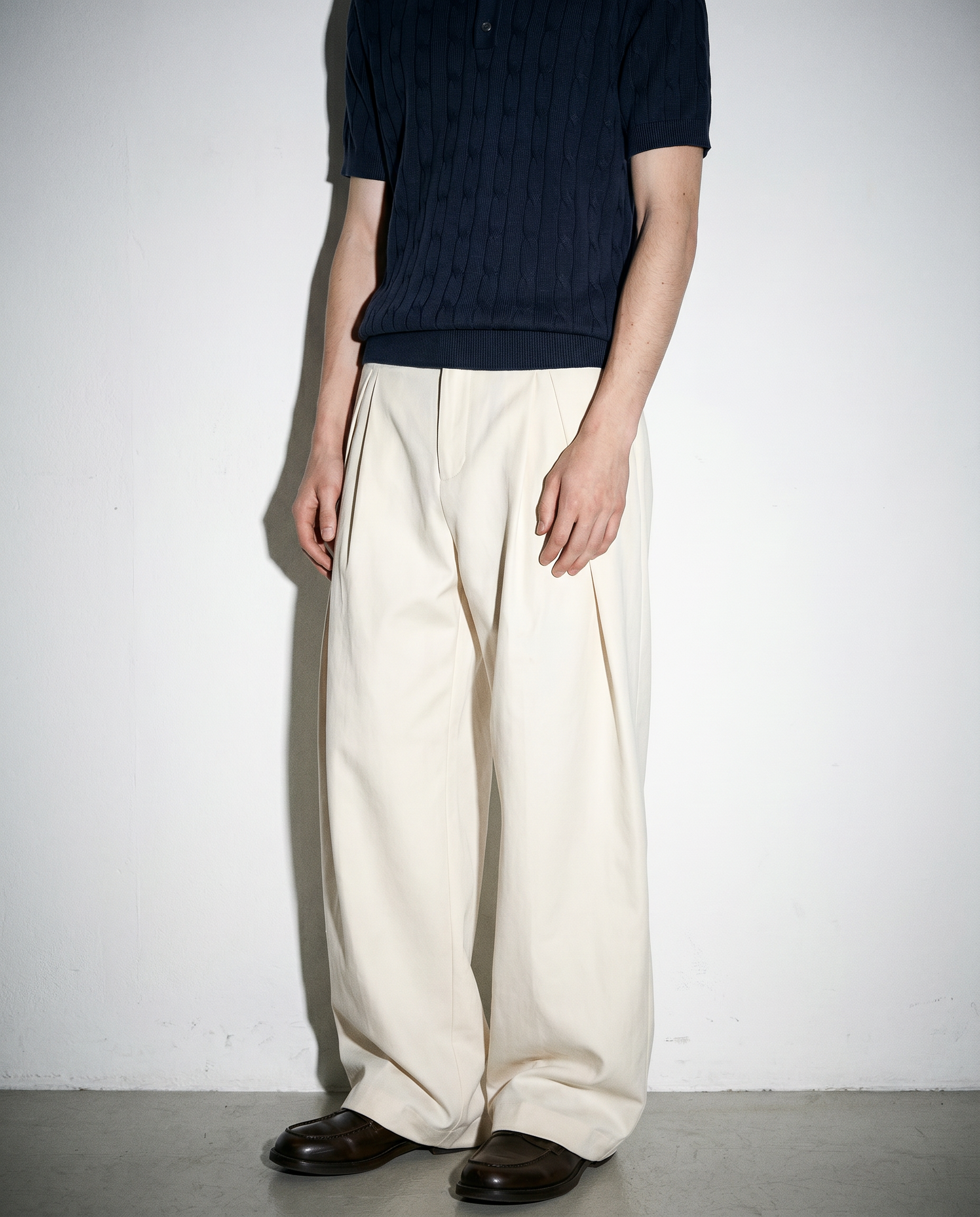 Barrel Leg Deep-Pleated Trousers