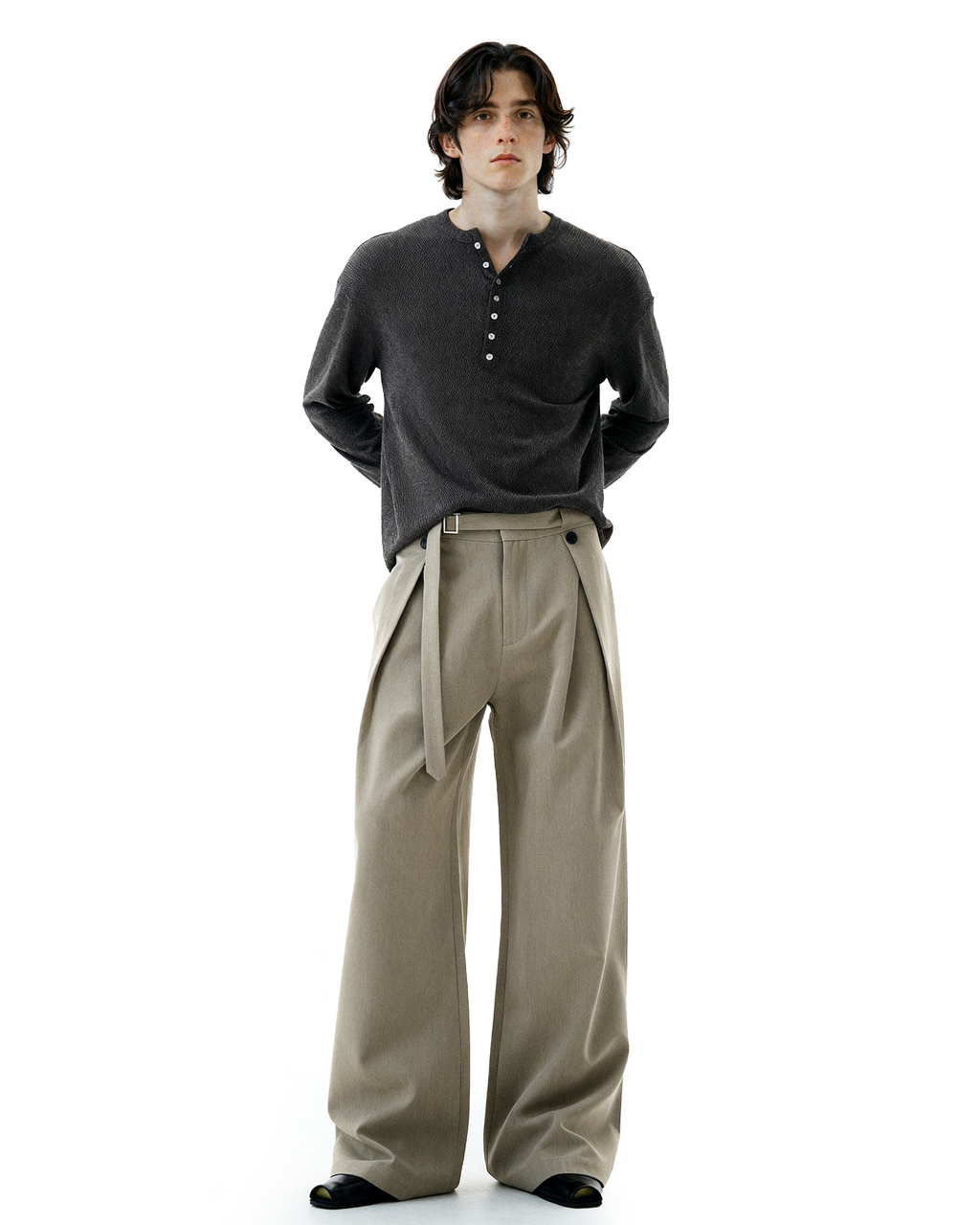 Wide-Leg Pleated Trousers With Wrap Waist Strap