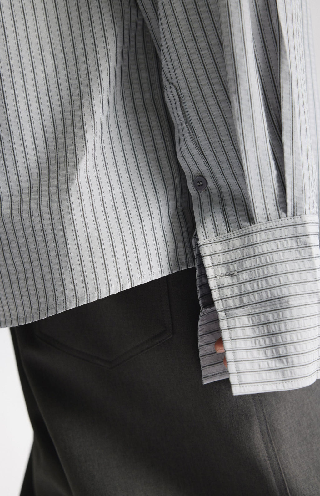 Contrast Collar Pinstripe Long Sleeve Button Shirt
