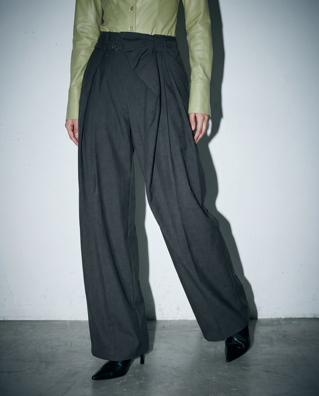Pleated Bow Detail Wide Leg Trousers