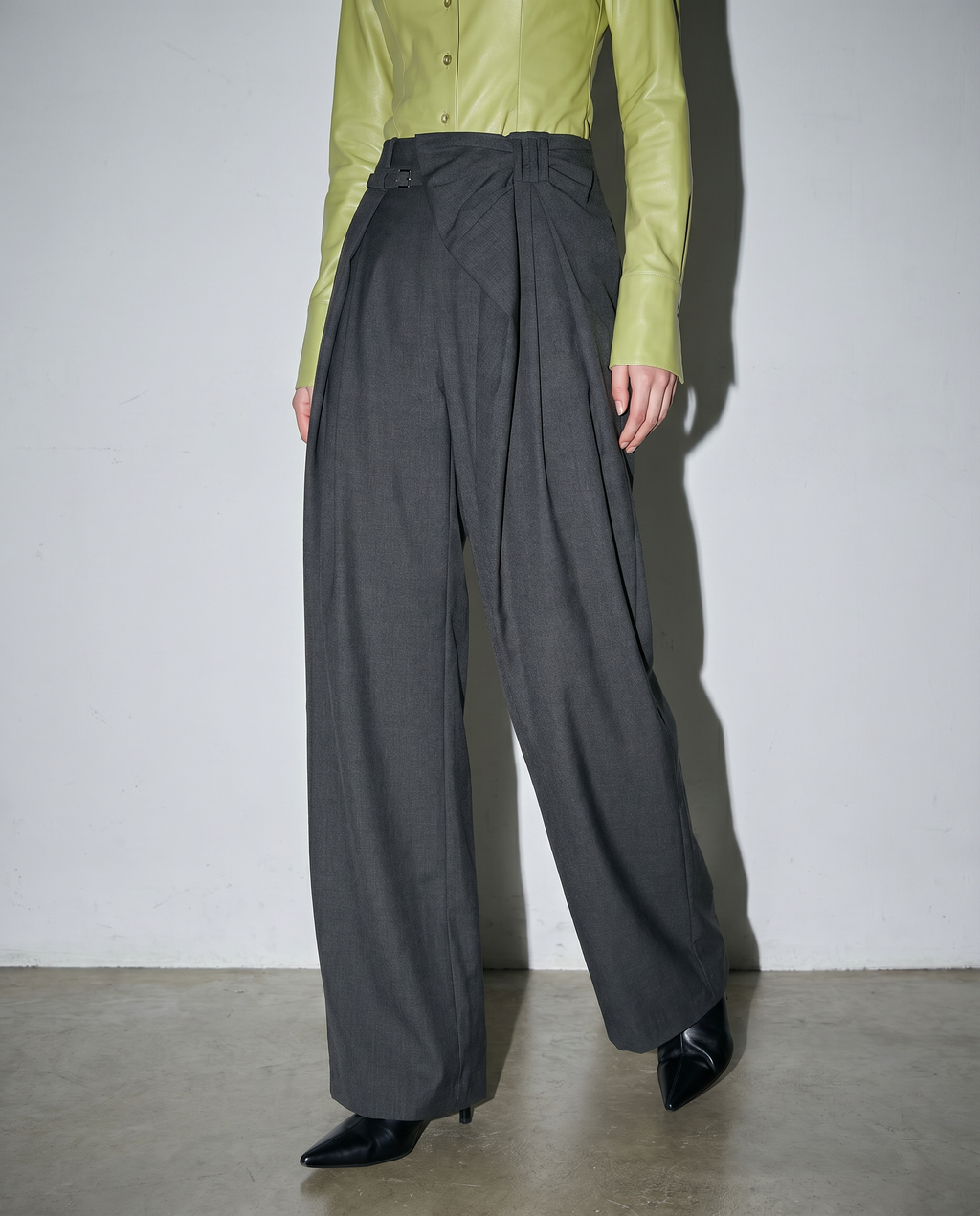 Pleated Bow Detail Wide Leg Trousers