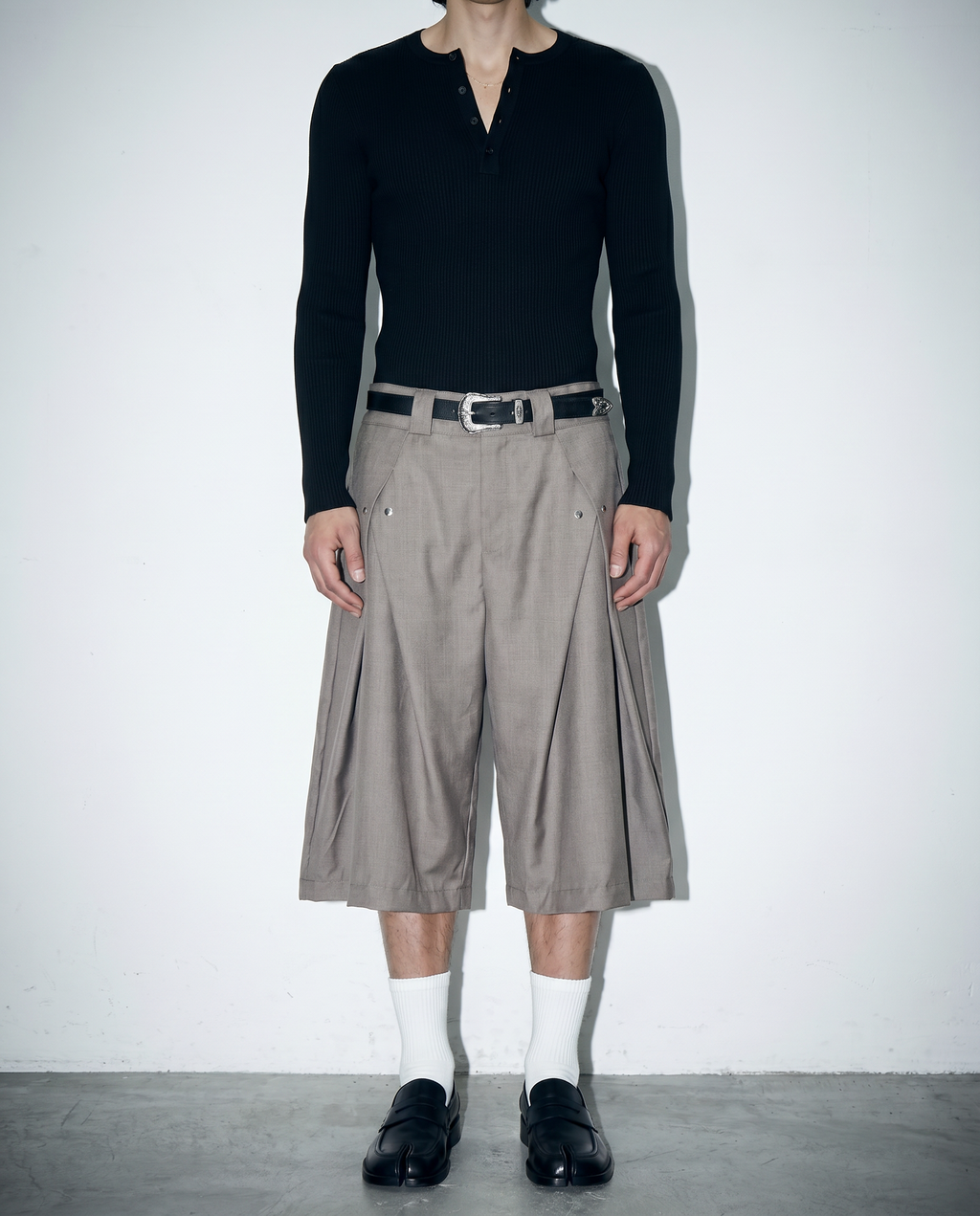 Pleated Rivetted Bermuda Shorts
