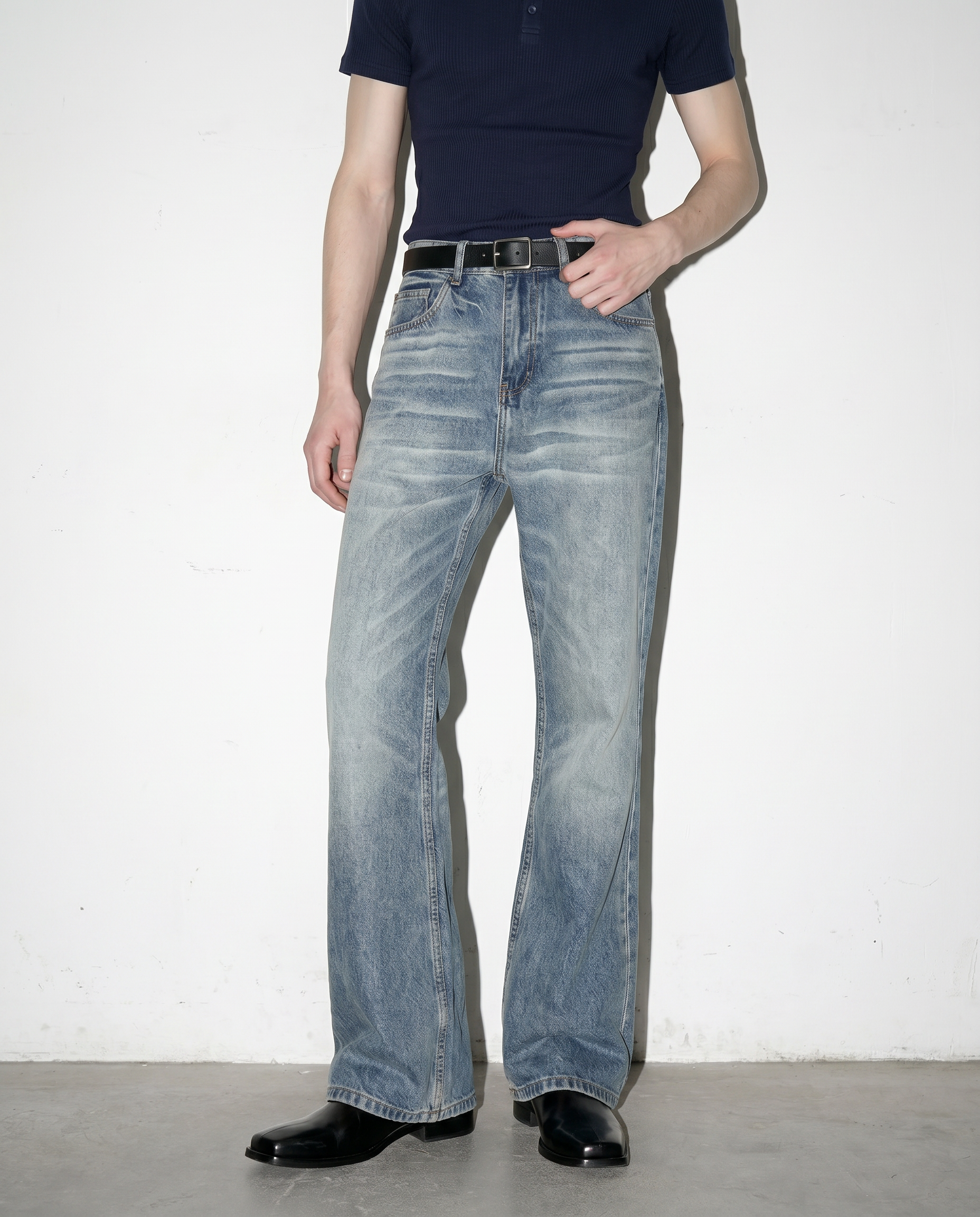Washout Classic Slim Bootcut Jeans