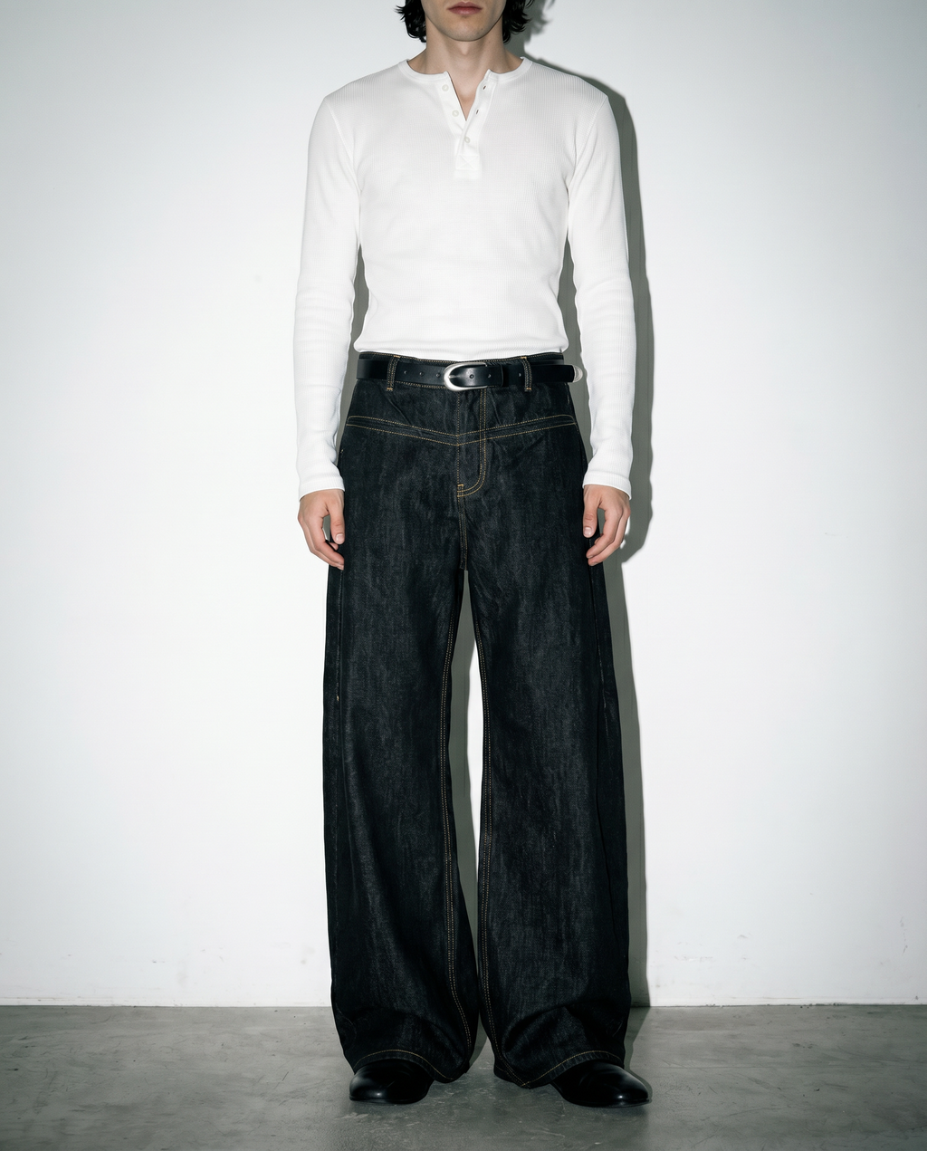 Wide Leg Contrast Stitch Split-Seam Raw Jeans