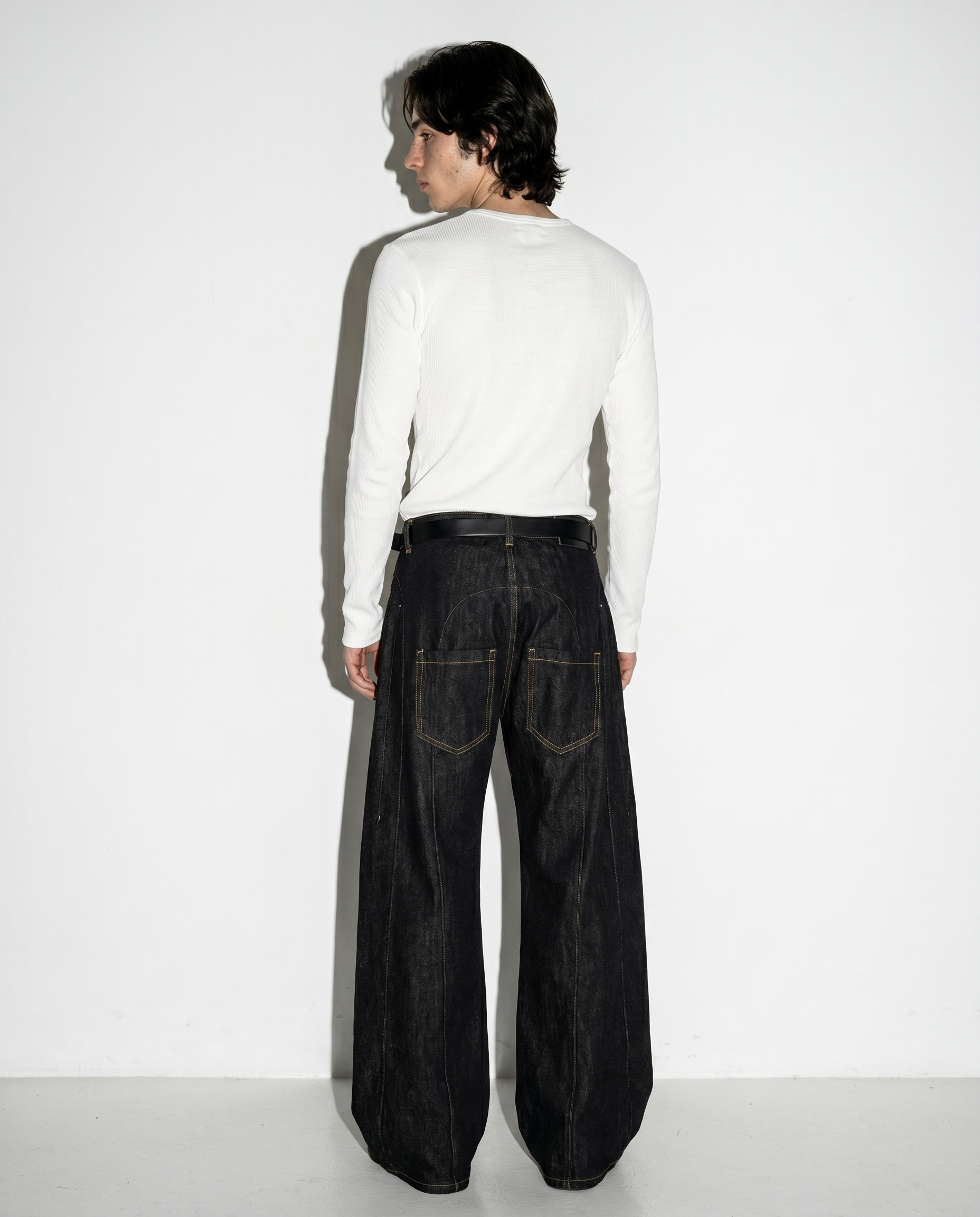 Wide Leg Contrast Stitch Split-Seam Raw Jeans