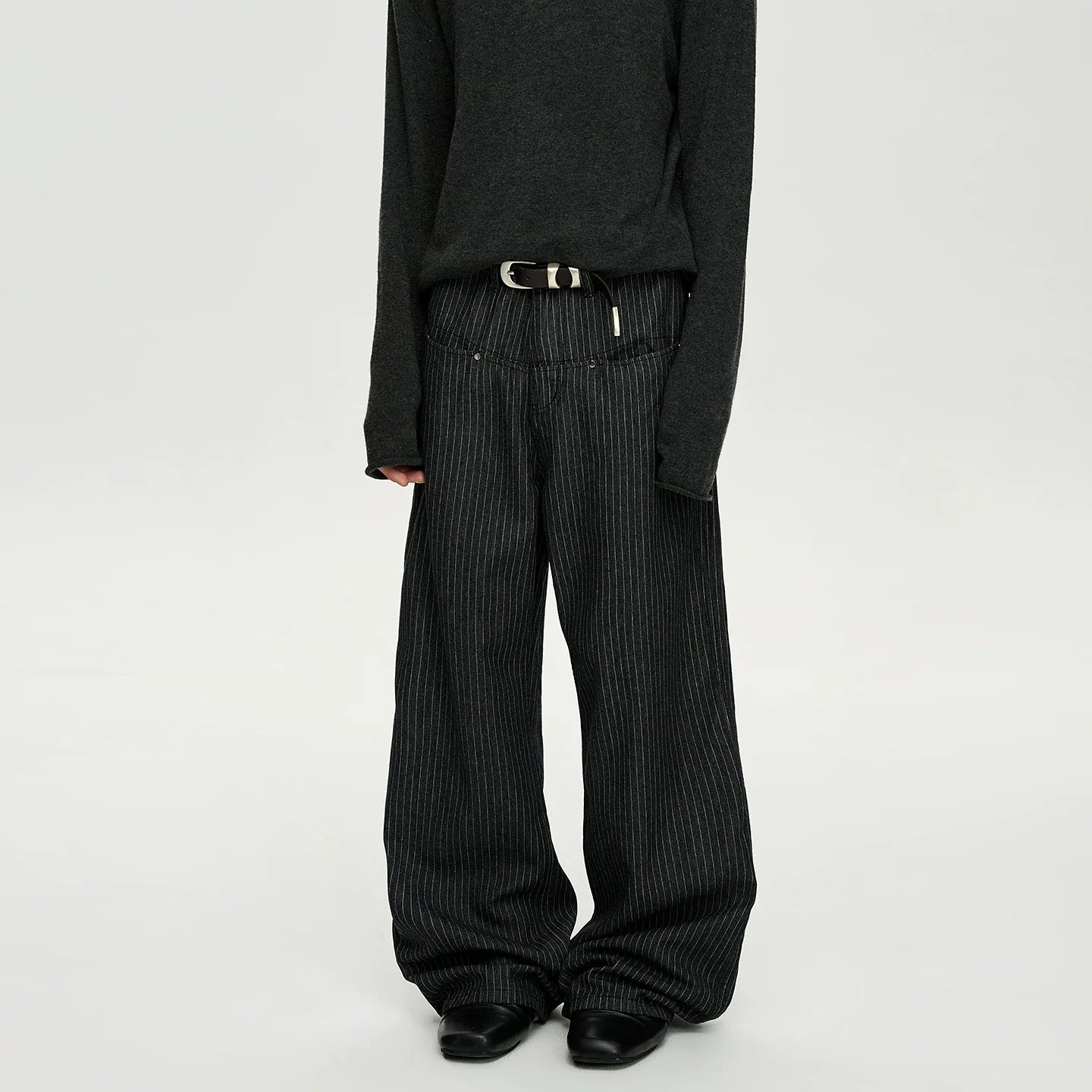 Rivet-Detail Pinstripe Wide Leg Pleated Trousers