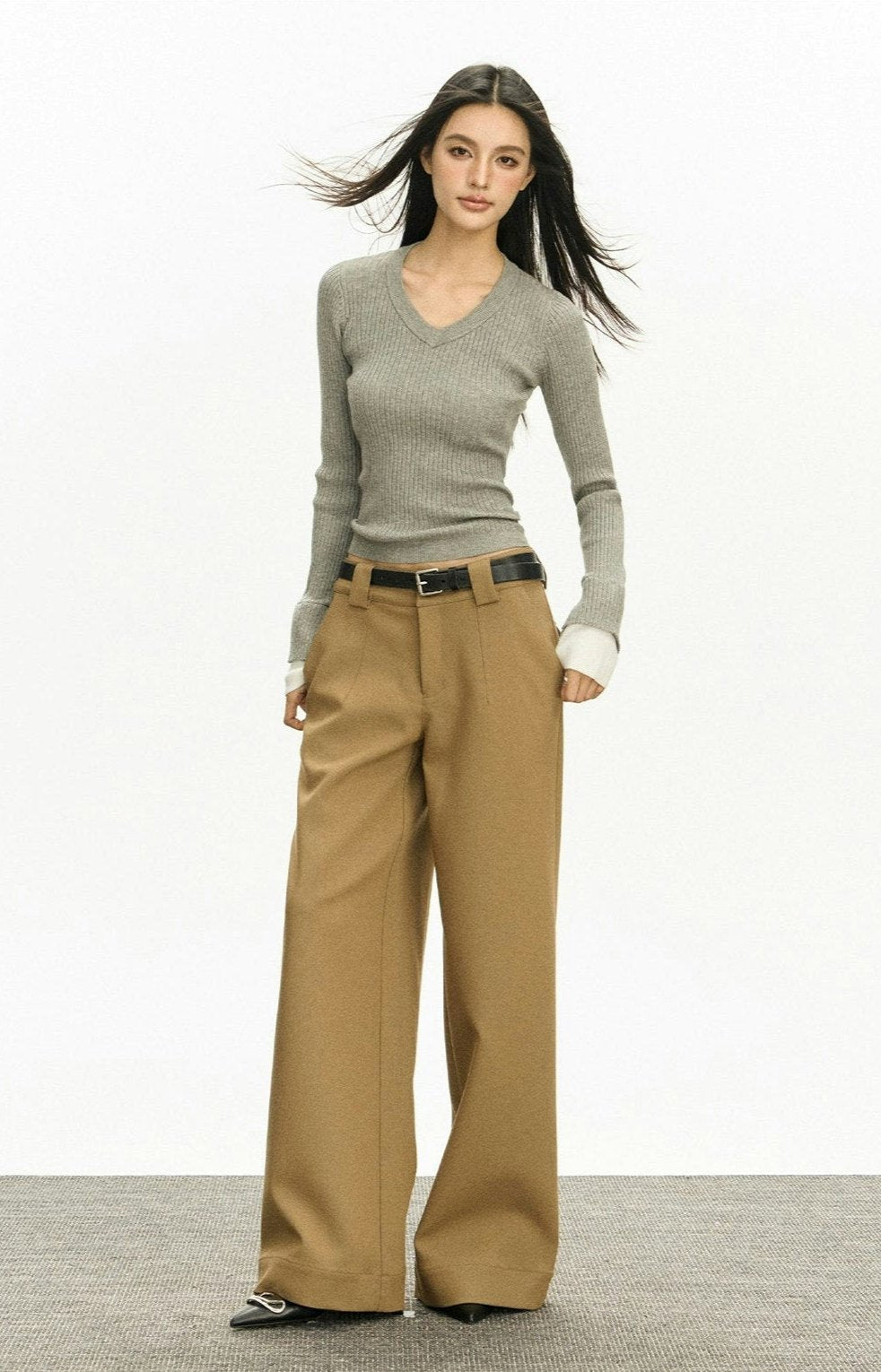 Ribbed V-Neck Two Tone Long Sleeve Knit Top