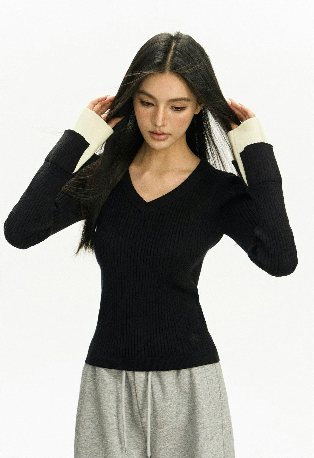Ribbed V-Neck Two Tone Long Sleeve Knit Top