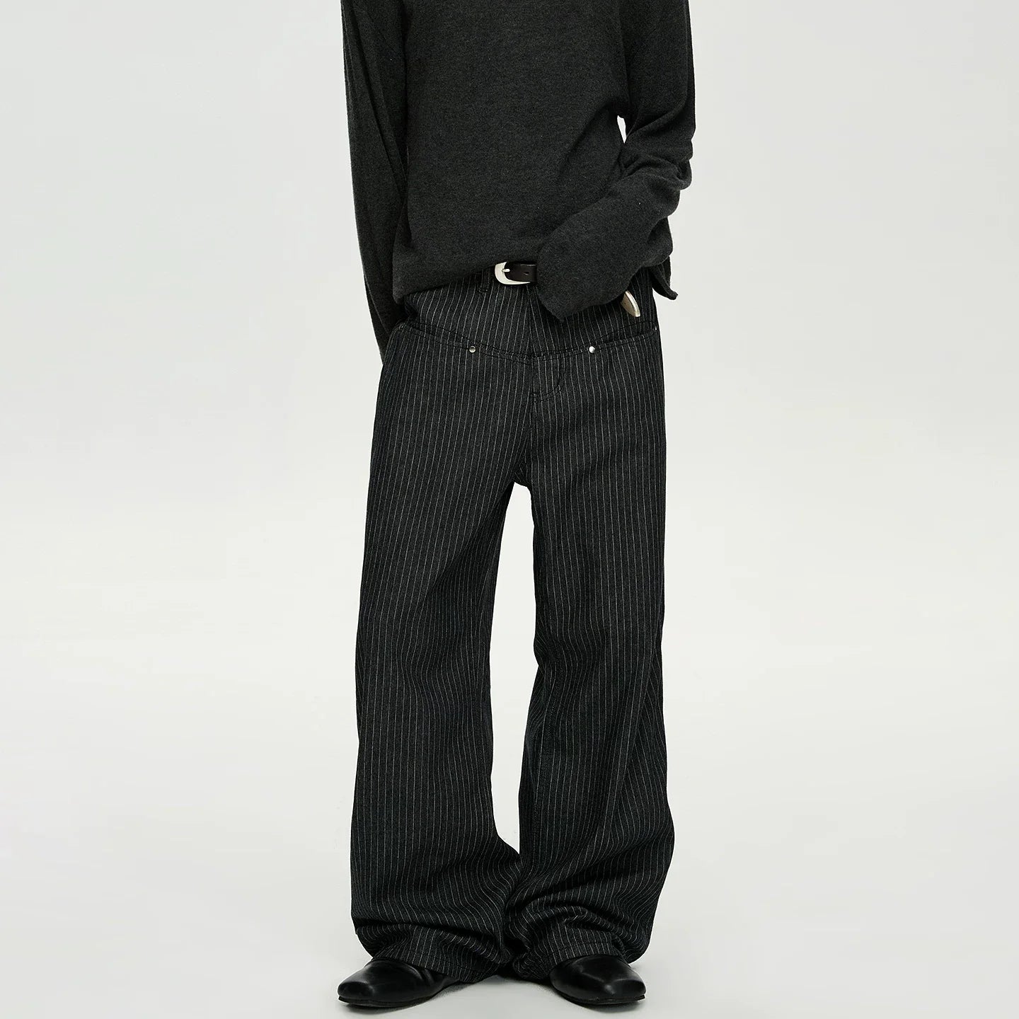Rivet-Detail Pinstripe Wide Leg Pleated Trousers