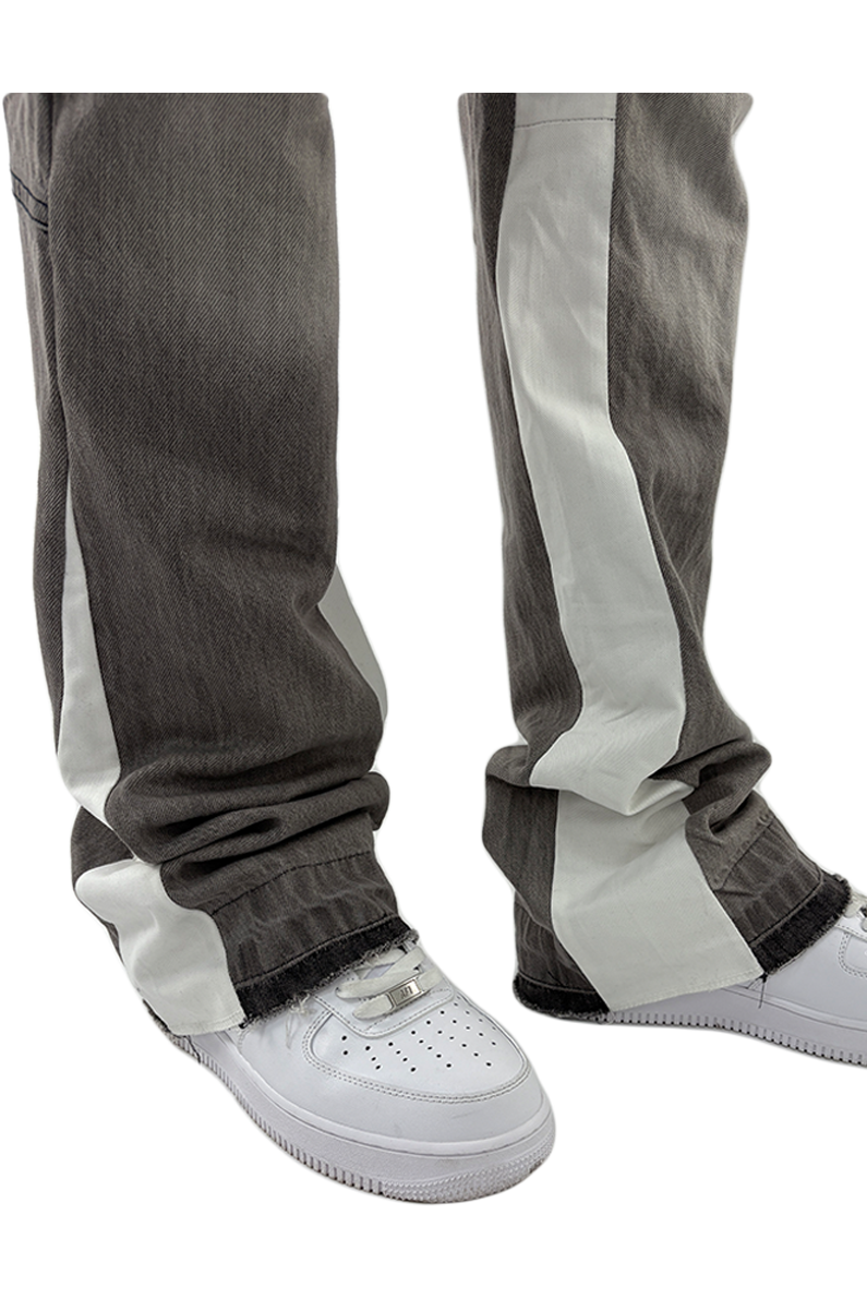 002 Flared Denim