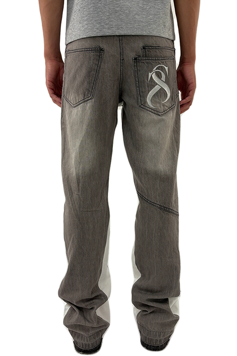 002 Flared Denim