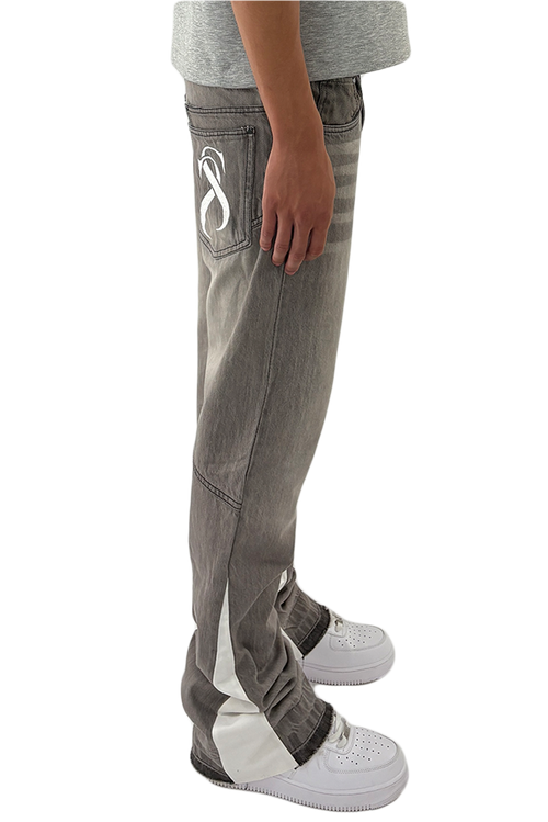 002 Flared Denim