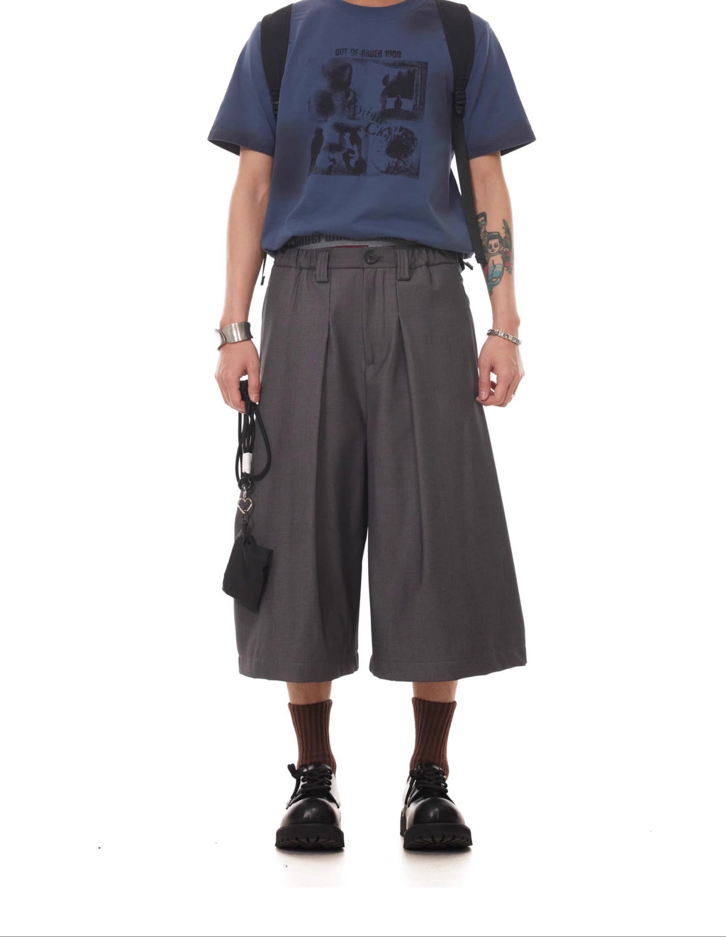 Elastic Waist Wide Leg Bermuda Shorts