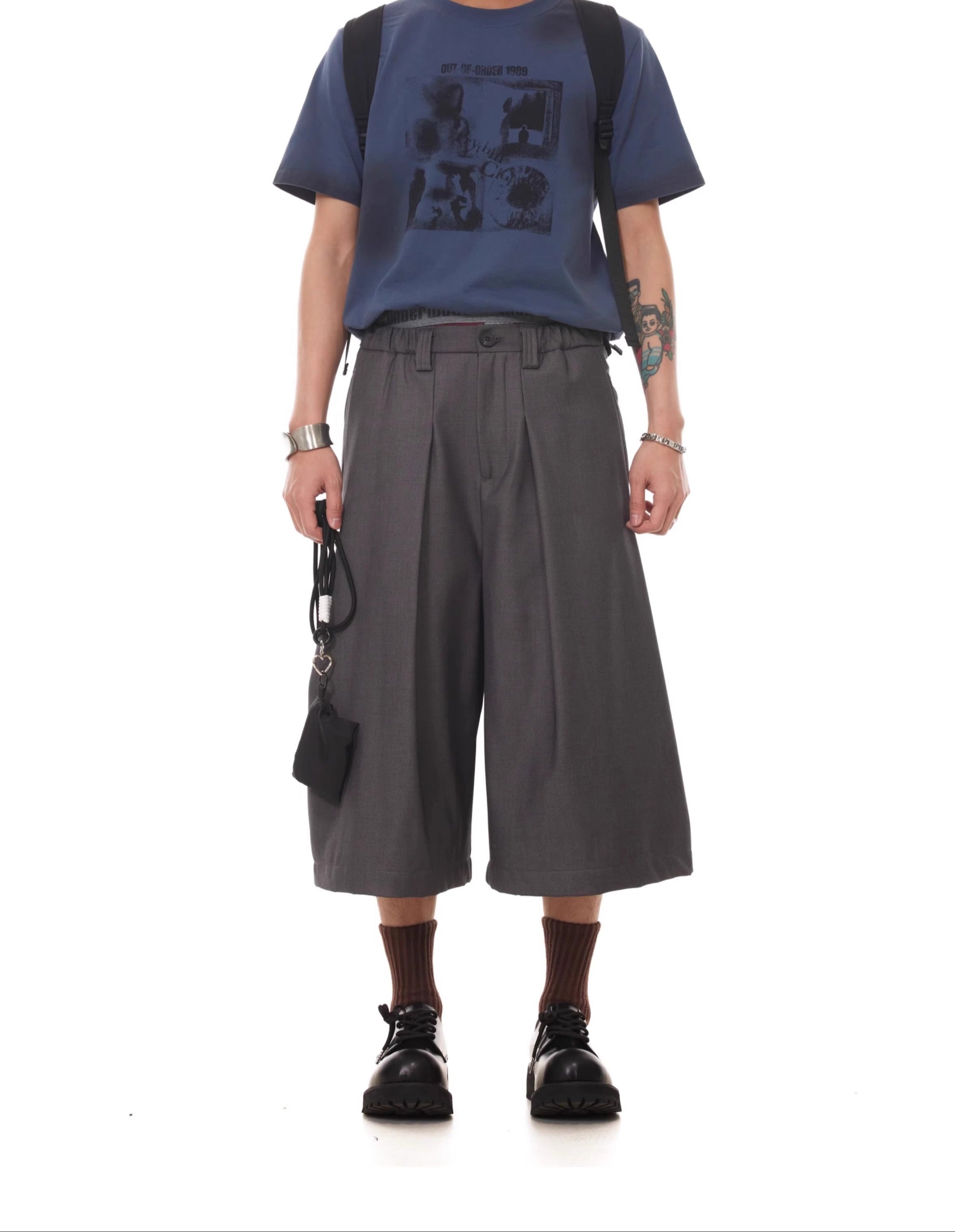Elastic Waist Wide Leg Bermuda Shorts