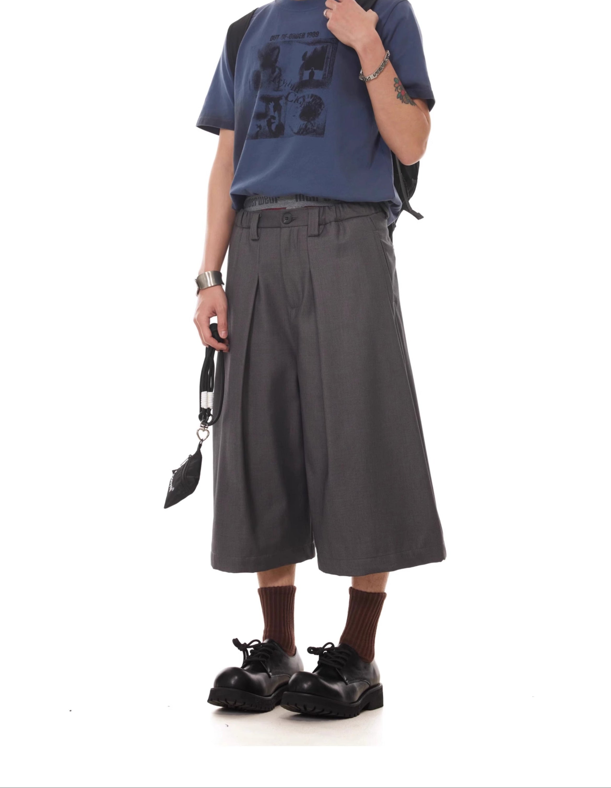 Elastic Waist Wide Leg Bermuda Shorts