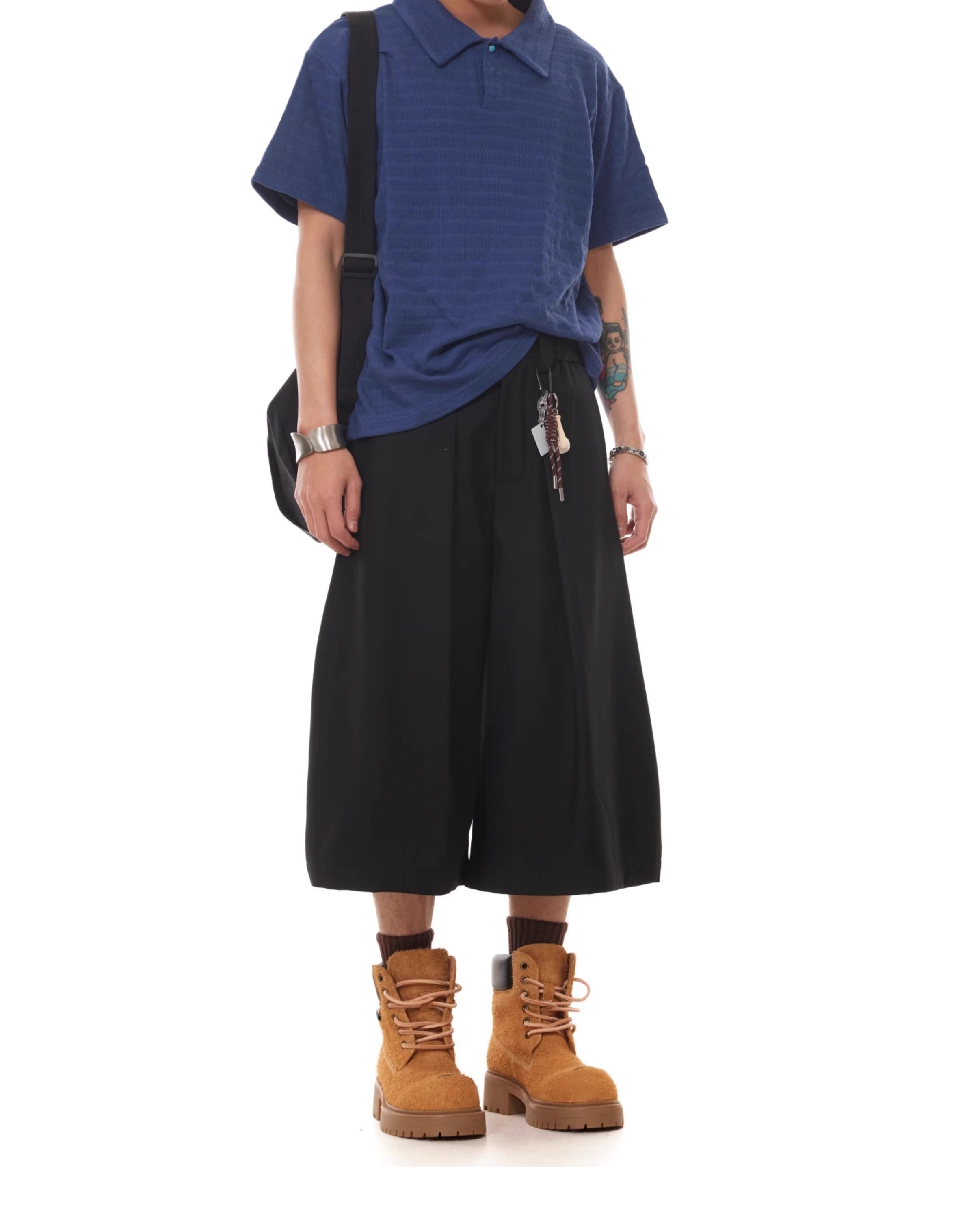 Elastic Waist Wide Leg Bermuda Shorts